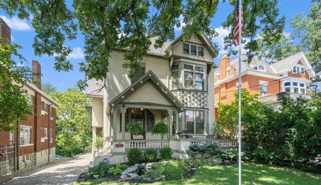 Historic 4BR Gem | Walk to UC | Free Parking