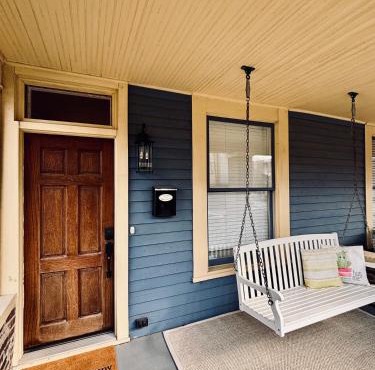 Historic Townhome by Mass Ave - Explore and Unwind