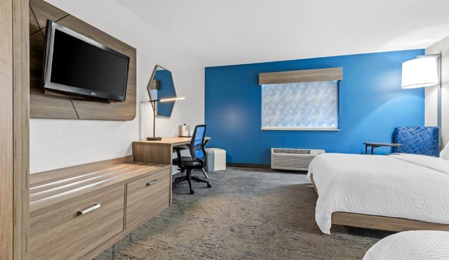 Holiday Inn Express Florence Northeast by IHG