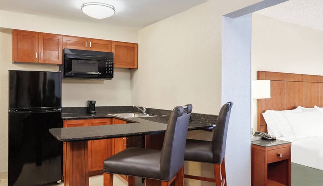 Holiday Inn Express Hampton - Coliseum Central by IHG