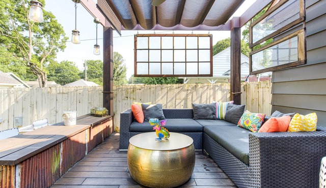 Hot Tub Escape in Broad Ripple: Bike the Monon, Walk to Shops, Pet Friendly!