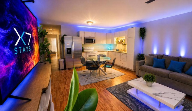 Hot Tub Glow Hill Home Near Horse Park and Ark