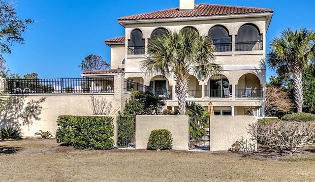 Incredible Luxury Villa in Private Oceanfront Gated Community near Pawleys Island, South Carolina