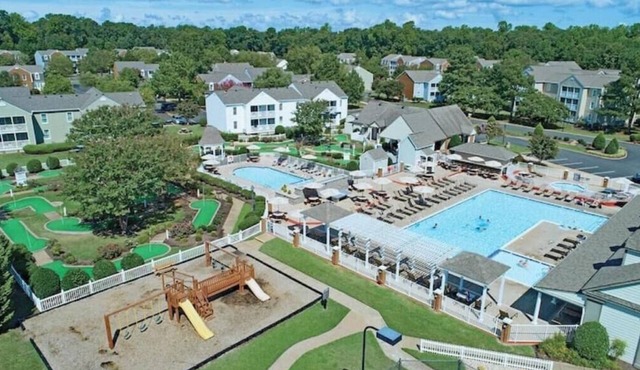 Kingsgate Resort 2 Bedroom w/POOL