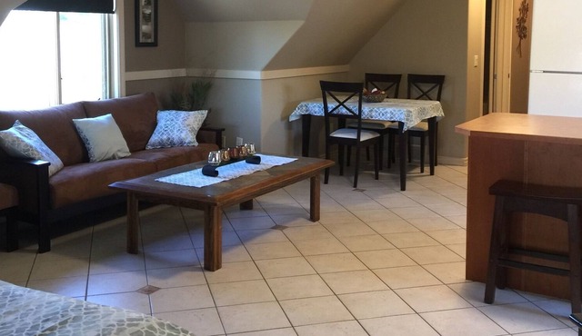 Lake Front Private Loft in Chestermere