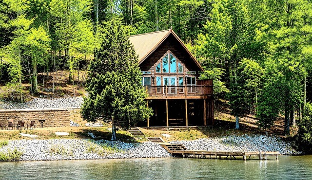 Lakefront Cabin Sunset Views Private Dock Fish, Relax & Unwind