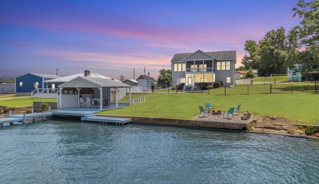 Lakefront Getaway with Dock, Pool, Sunset Games