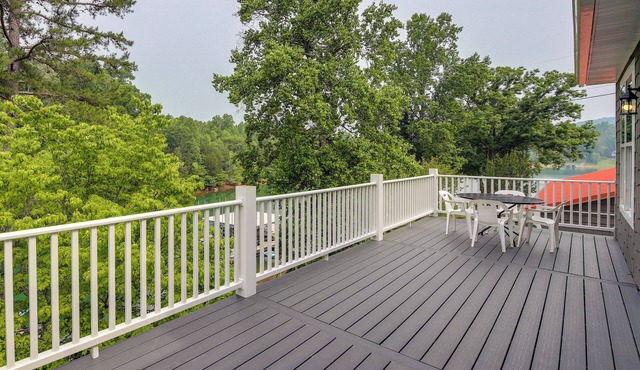 Lakefront Sharps Chapel Retreat w/Boat Dock!