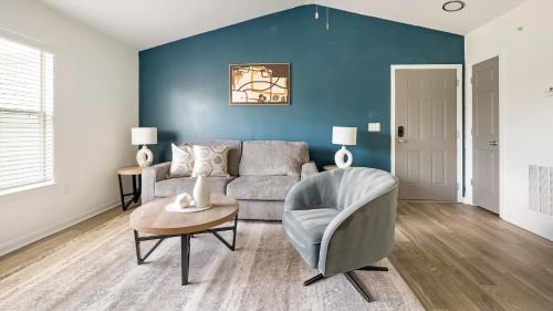 Landing Chic 1BD Game Room Gym