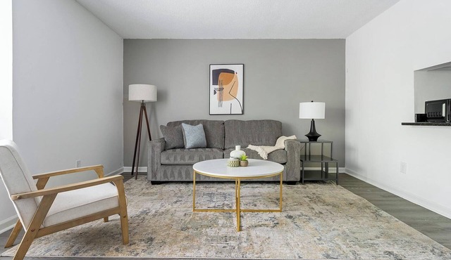 Landing | Chic 1BD, Pool, Gym