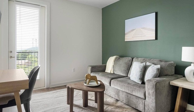 Landing | Stunning 1BD, Clubhouse, Gym