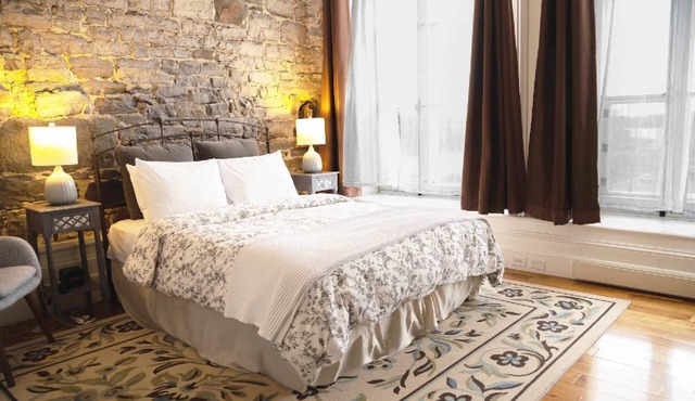 Le Champlain - Royal Dalhousie in QUEBEC