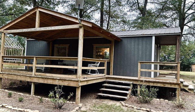 Little River Hideout - Two Cabins on Little River