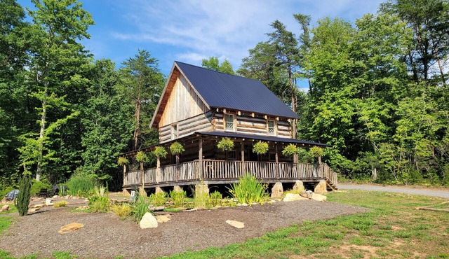 Log Cabin with Koi Pond in Mayberry on the “Surry County Wine Trail”