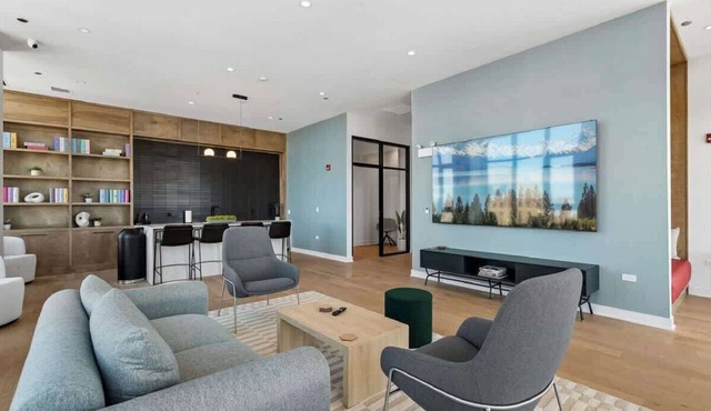 Luxury Penthouse Collection PH1 - Fulton Market