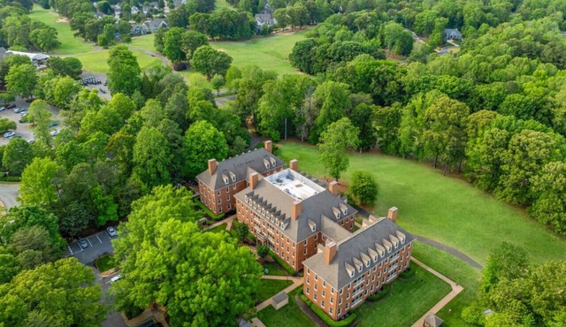 Marriott Manor Club Luxury Studio sleeps 4