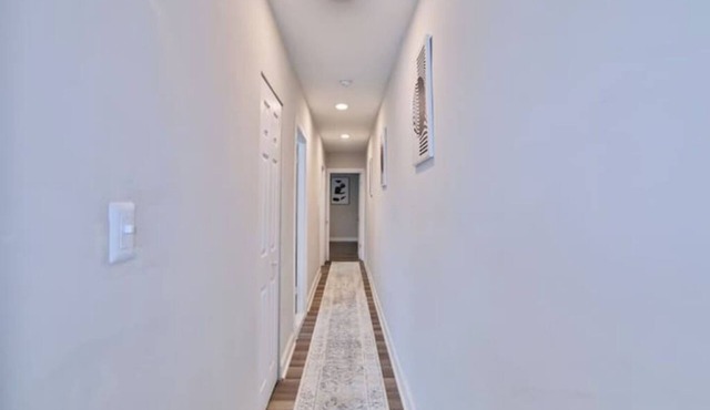 Modern 2bd 1b apt#4 Historic DC