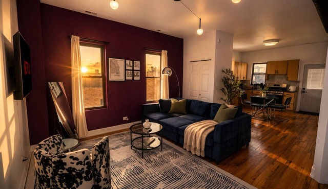 Modern 3BR Chicago Retreat, 7 Min to Fulton Market
