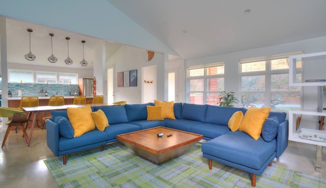 Modern Designer Retreat