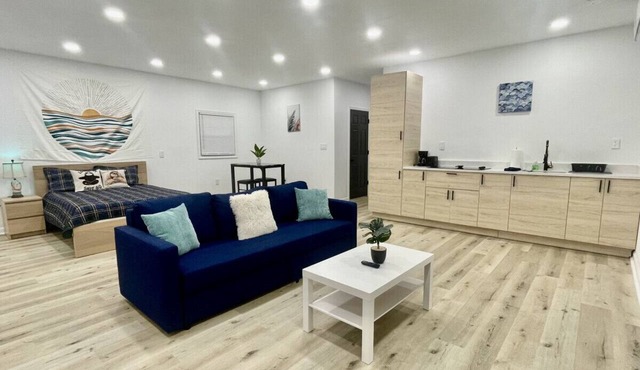 Modern Greensboro Studio | Near PTI Airport