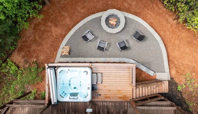 Modern Mountain Cabin w/Games & Outdoor Living