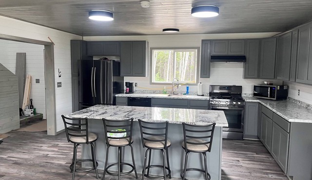 Mountain View House in Copper River Census Area