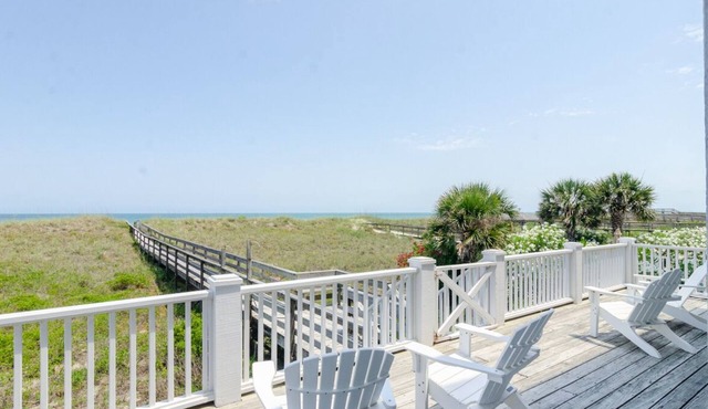 Newly Remodeled Pet Friendly Oceanfront Condo