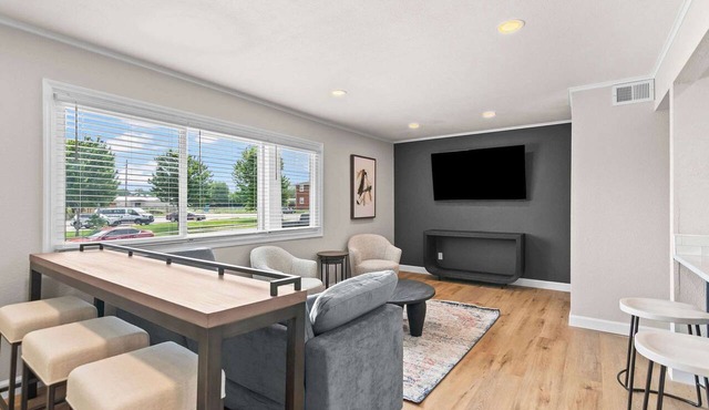 Newly Renovated Unit in Central Spfld! #301 in Springfield