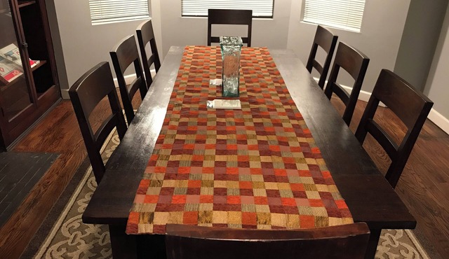 Nice 2bedroom apartment steps away from UofChicago