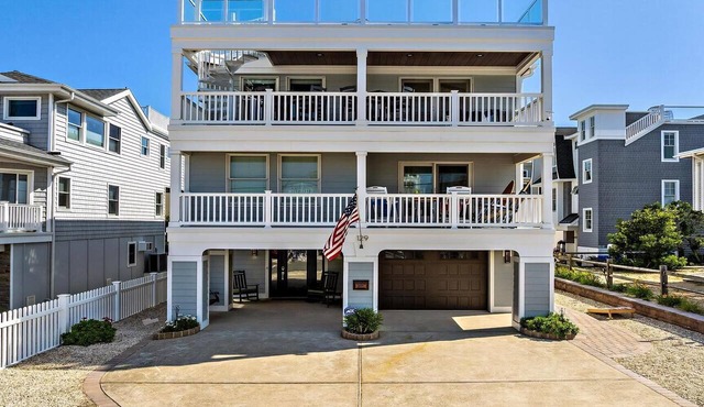 Nice home in Ship Bottom with 3 Bedrooms, Private swimming pool and WiFi in Ship Bottom