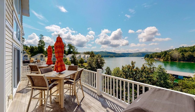 Norris Lake Family Retreat・Shared Pool・Grill・View