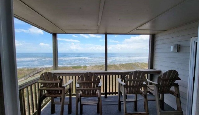 Oceanfront Condo - OBX - Early Bird Catches the Worm in Rodanthe