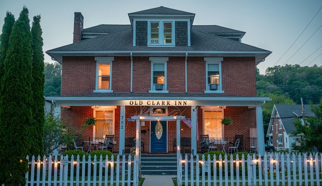 Old Clark Inn