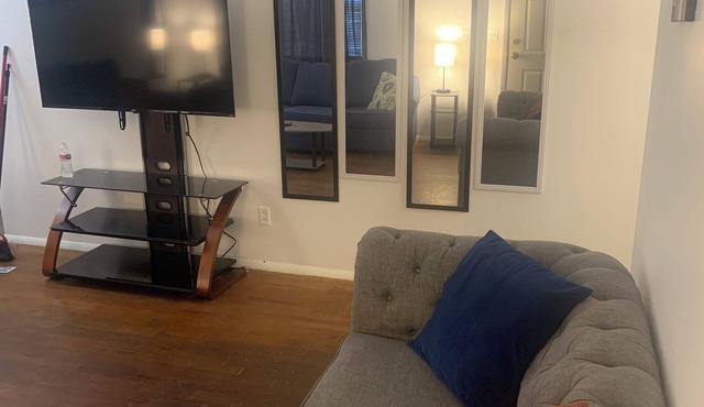 Peaceful 3-bedroom apartment with AC in Cincinnati