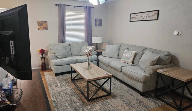 Peaceful 4-bdrm HomeAway Texas Rose Euless with covered patio and fenced yard. in Euless
