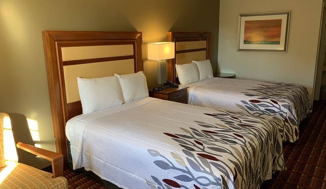 Peach Tree Inn in St. George