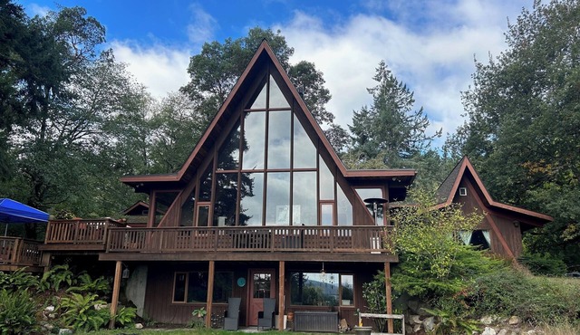 Private, 3 Acre Vashon Island Getaway with Spectacular Views - Sleeps 12! in Vashon