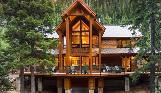 Private Luxury Cabin on Private Lake w/Hot Tub & Amazing - Bend in Bend