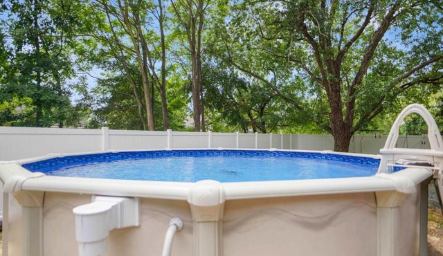 Private Pool-Fire Pit- Game Room - 20min to Beach in Dagsboro