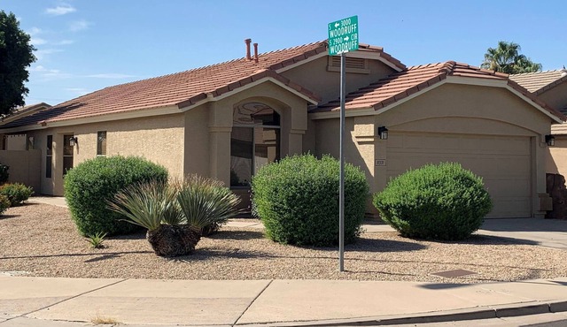 Private spacious home with a pool in Mesa