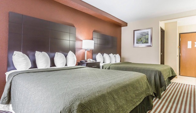 Quality Inn Mount Vernon, IL