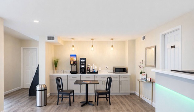 Quarters Inn and Suites