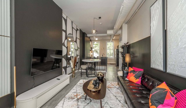 Queen City Views 2 – Sleeps 2!