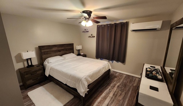Recently updated contemporary getaway. Near Hershey w/ shopping & concerts...