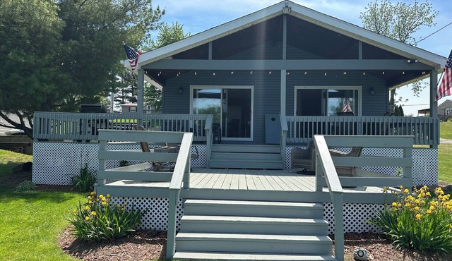 Relaxing Lakefront Escape on Lake Shafer