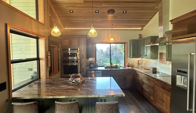 River Front Rock House in Grants Pass