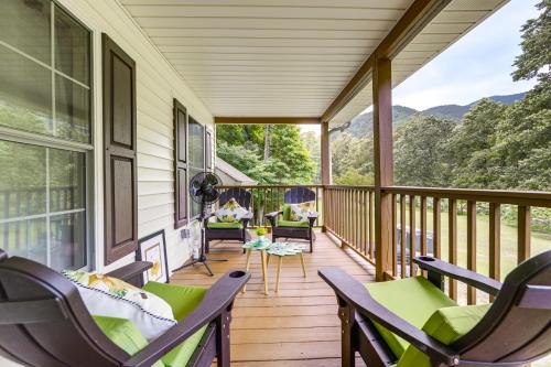 Riverfront Home w/Mtn Views, Near Blue Ridge Pkwy