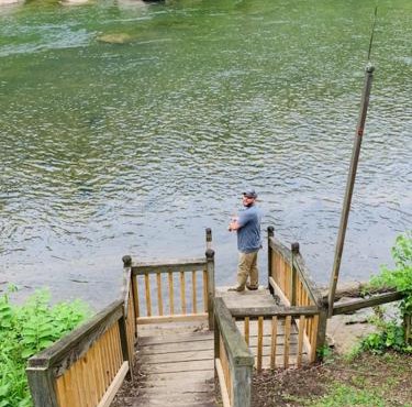 Rivers Edge Near WCU Fire Pit Hot Tub Game Room