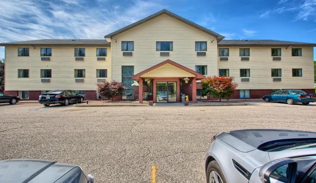 Rodeway Inn Whitehall in Whitehall