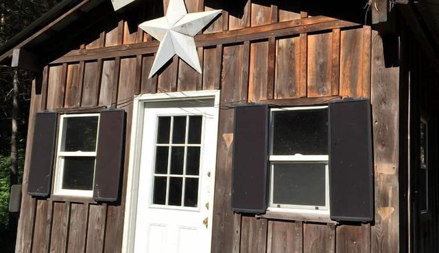 Rustic Vacation Rental in Finger Lakes Wine Country, New York in Prattsburgh